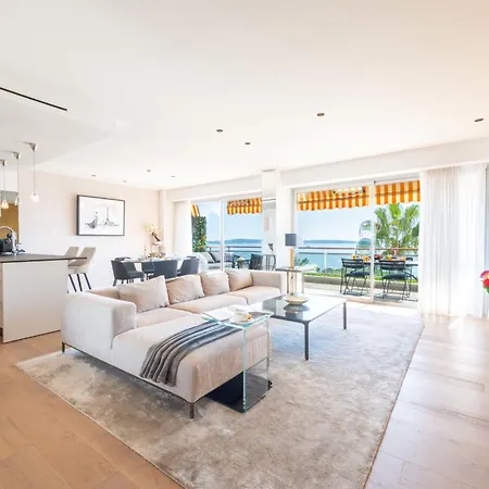 3br Sea View Luxury With Pool & Tennis Appartement