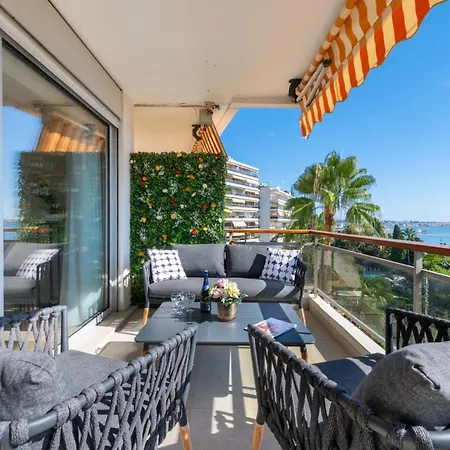 Appartement 3br Sea View Luxury With Pool & Tennis *