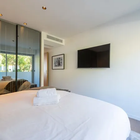 Appartement 3br Sea View Luxury With Pool & Tennis