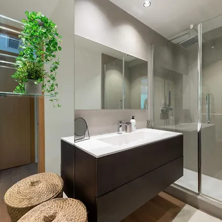 3br Sea View Luxury With Pool & Tennis