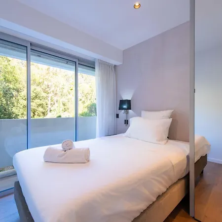 Appartement 3br Sea View Luxury With Pool & Tennis *